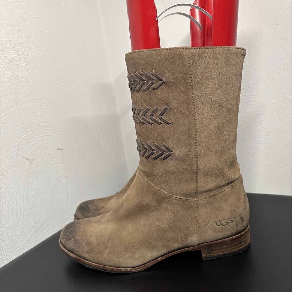 UGG‎ Cailyn Womens 9 Boots Brown Distressed Suede Winter Western Low Heel Roper